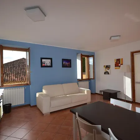 Apartament Leonardo House 1 *