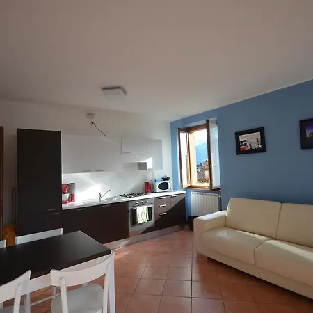 Leonardo House 1 Varenna